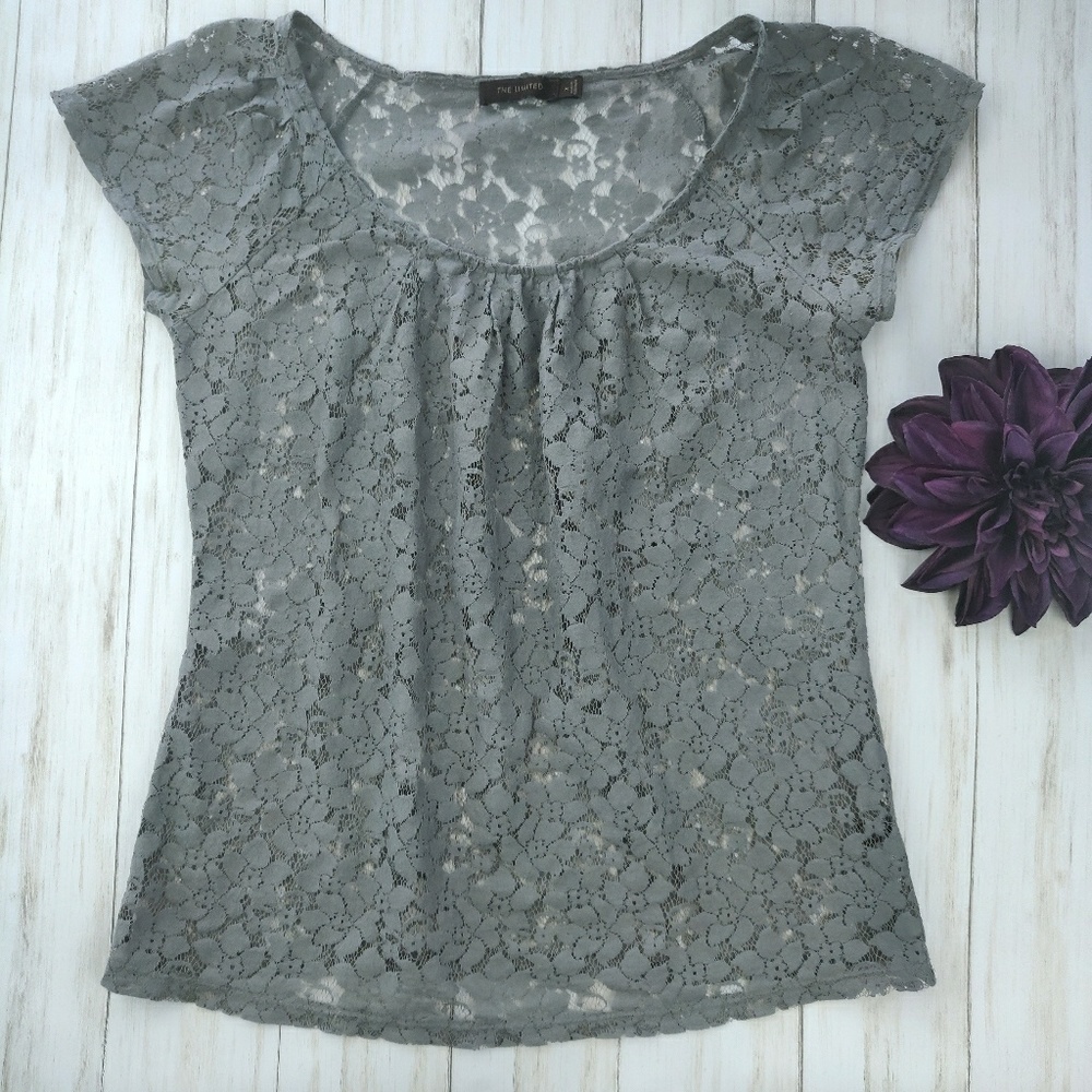 The Limited gray lace sheer top t-shirt d28
